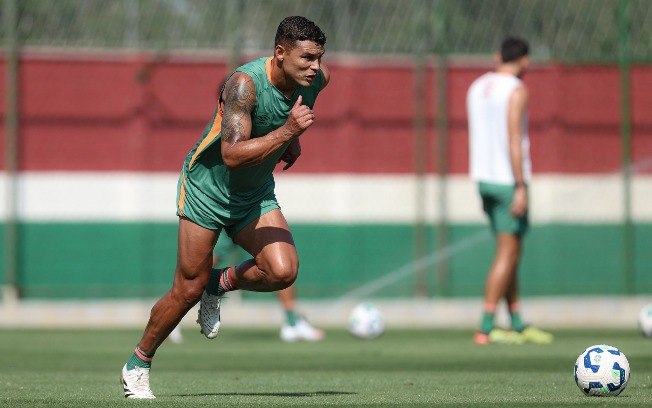 O zagueiro Thiago Silva em treino do Fluminense nesta sexta-feira (22)