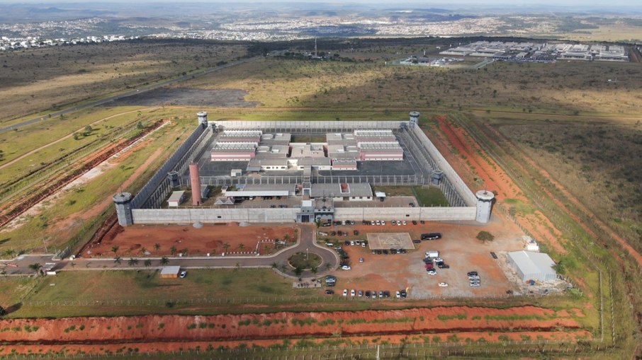 Penitenciária Federal de Brasília Penitenciária Federal de Brasília