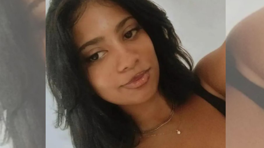 anaína da Silva Bezerra, 22 anos, estudante de jornalismo da Universidade Federal do Piauí, morta durante festa de calouros