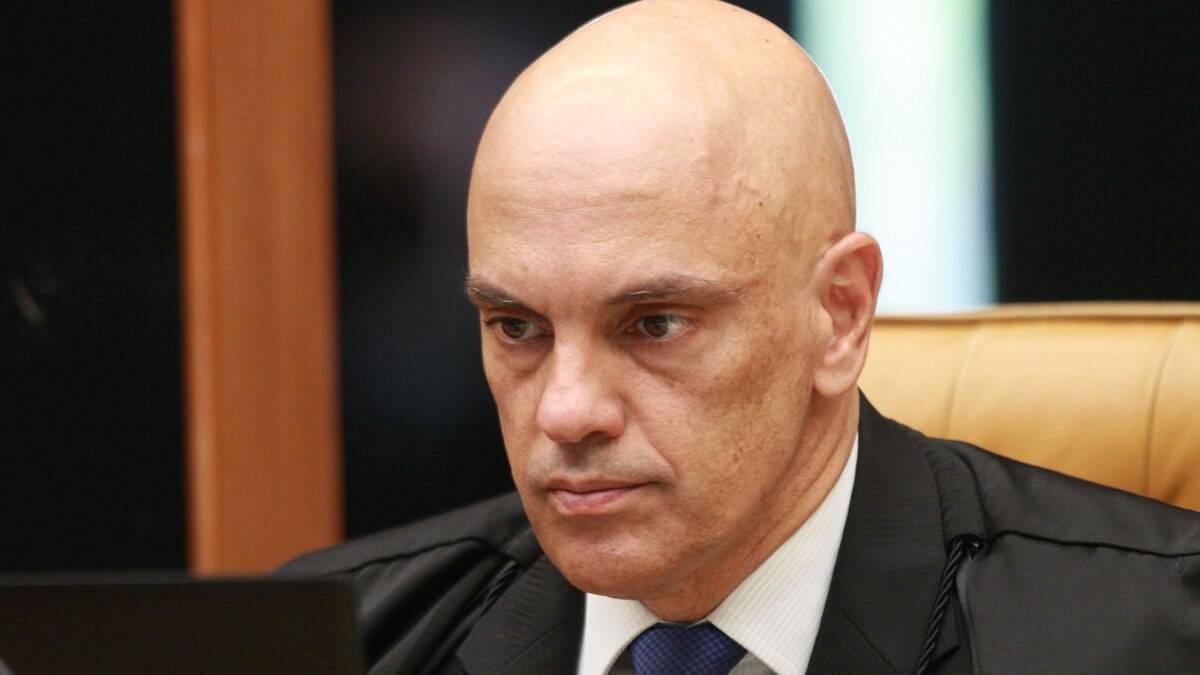 Moraes prorroga inquérito sobre milícias digitais antidemocráticas