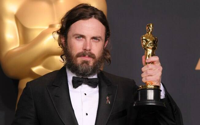 Casey Affleck foi premiado no ano como melhor ator em “'Manchester à beira-mar”, filme da Amazon 