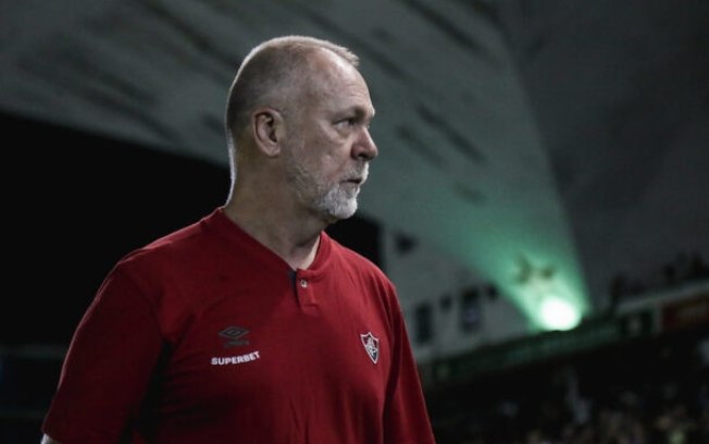 Mano Menezes diz que gostou muito do futebol apresentado pelo Fluminense na vitória sobre a Portuguesa Mano Menezes diz que gostou muito do futebol apresentado pelo Fluminense na vitória sobre a Portuguesa