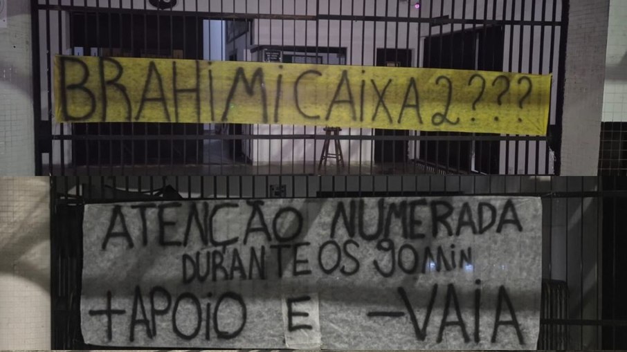 Protesto torcida do Santos contra dirigentes Protesto torcida do Santos contra dirigentes