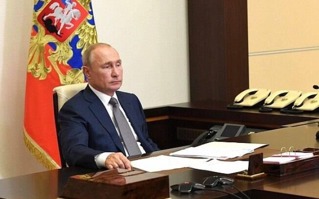 Presidente da Rússia tomará vacina contra Covid-19 em breve, diz porta-voz Presidente da Rússia tomará vacina contra Covid-19 em breve, diz porta-voz