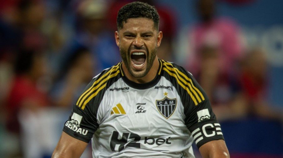 Top 5 da rodada do Brasileirão: hat-trick, gol olímpico e VAR