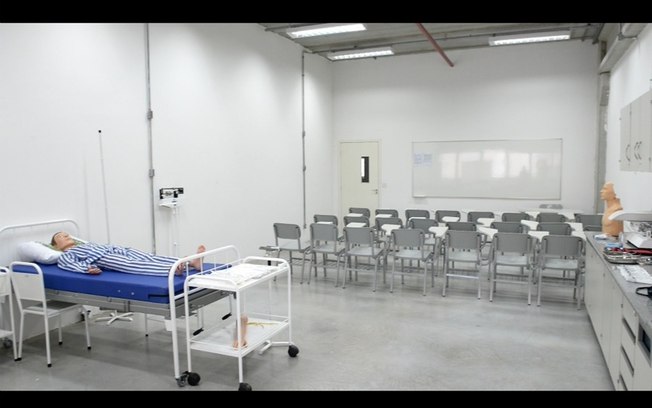 UniFECAF amplia laboratórios e investe em empregabilidade