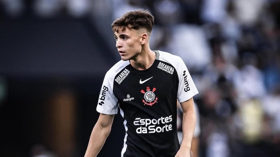 Breno Bidon subiu para o profissional do Corinthians em março de 2024 Breno Bidon subiu para o profissional do Corinthians em março de 2024