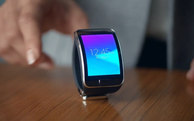 Samsung pode voltar para design quadrado em futuros Galaxy Watch