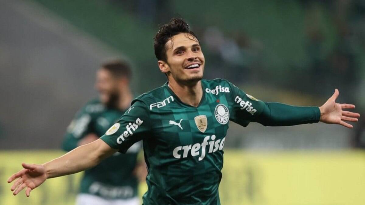 Veiga celebra vitória do Palmeiras e já mira final da Recopa: 'Vamos em busca do título'