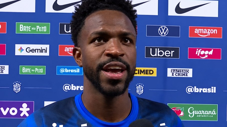 Vini Jr comenta polêmica sobre Bruno Guimarães em gol de pênalti