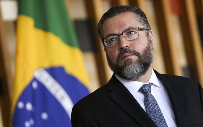 Comandante do Itamaraty, ministro Ernesto Araújo é grande crítico do Foro de São Paulo