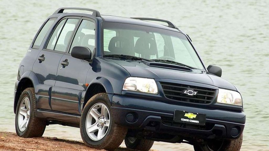 Chevrolet Tracker é o clone do japonês Suzuki Vitara e vinha importado da Argentina