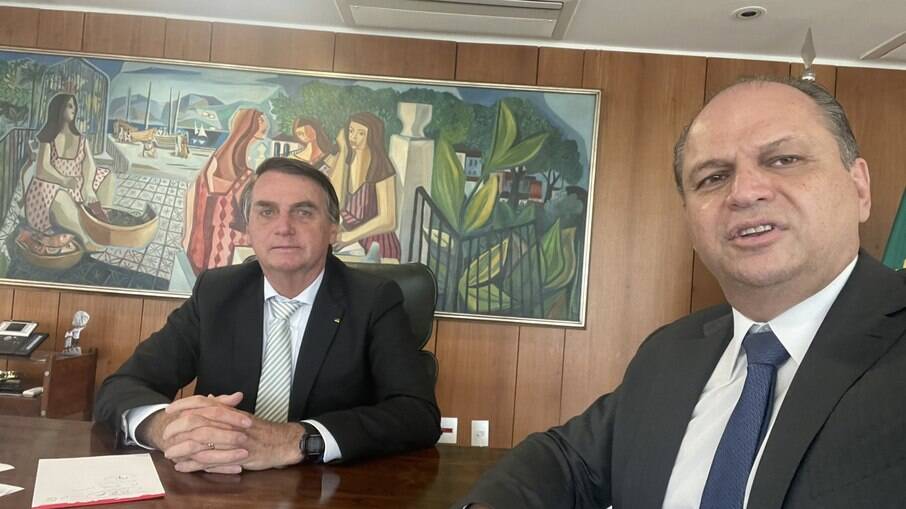 Presidente Jair Bolsonaro e deputado Ricardo Barros, líder do governo na Câmara
