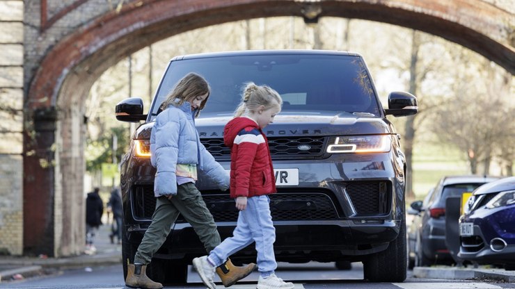 Carros
mais altos aumentam riscos às crianças, diz estudo