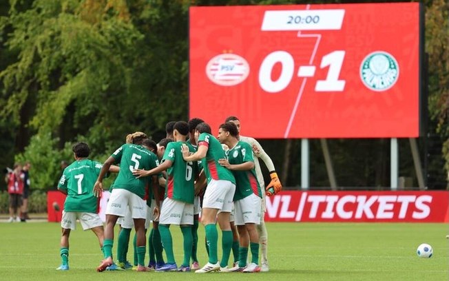 Palmeiras supera o PSV na final da Otten Cup Palmeiras supera o PSV na final da Otten Cup