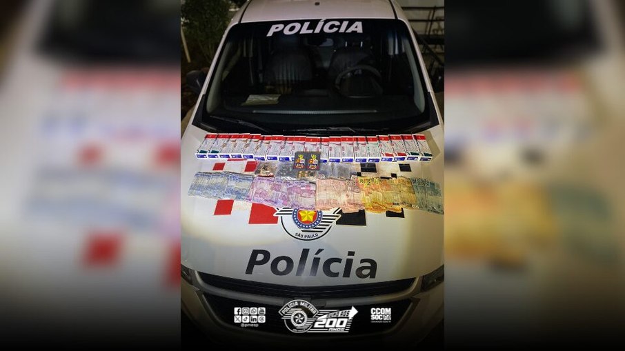 Trio é preso após roubo de medicamentos e dinheiro em farmácia na região da Mooca em São Paulo