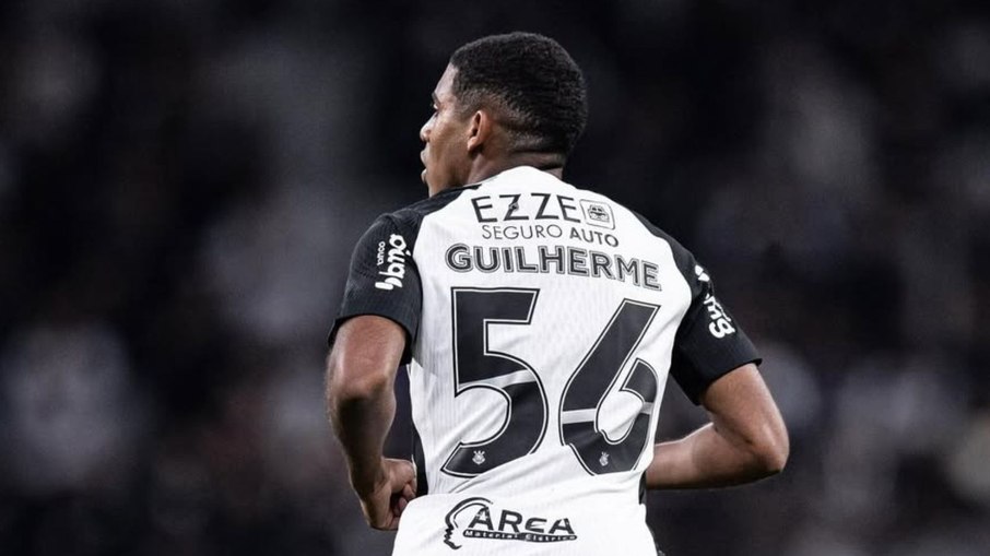 Gui Negão brilha novamente e Corinthians está na semifinal