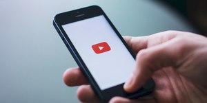 YouTube completa 20 anos com 20 trilhões de vídeos