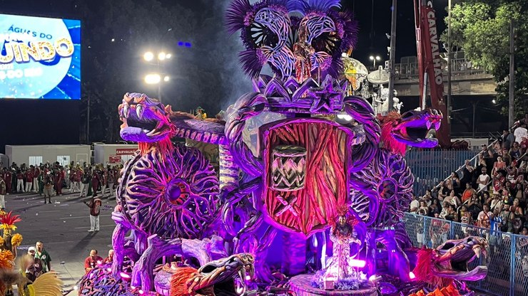Confira os detalhes do desfile da Grande Rio