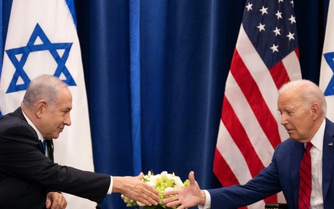 O presidente Joe Biden (D) expressou o seu descontentamento ao primeiro-ministro de Israel, Benjamin Netanyahu, sobre a campanha militar na Faixa de Gaza.