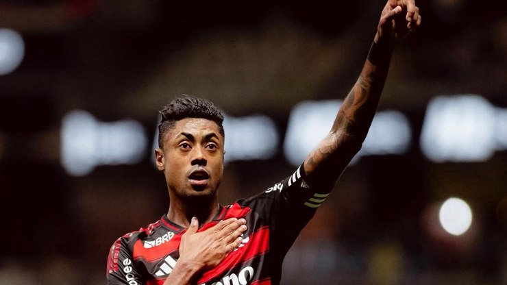 Bruno Henrique ressurge para deixar Flamengo com a mão na taça
