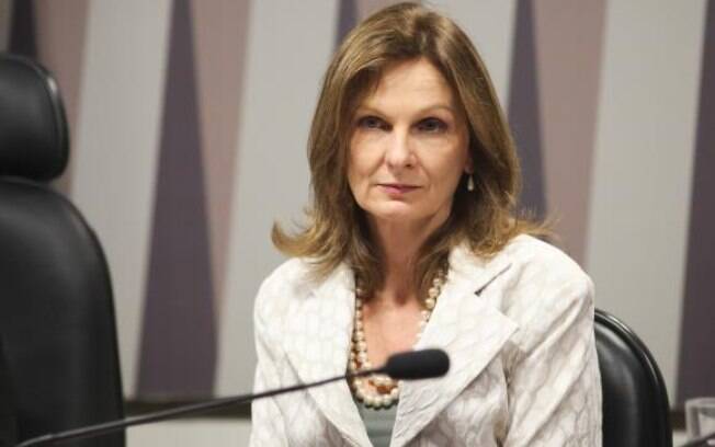 Ana Paula Vescovi, secretária do Tesouro Nacional, questionou recuperação das receitas