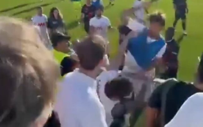 Jogadores do Leixões brigaram com torcedores do  Vianense após eliminação na Taça de Portugal