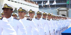 Concurso da Marinha oferece 25 vagas para nível superior