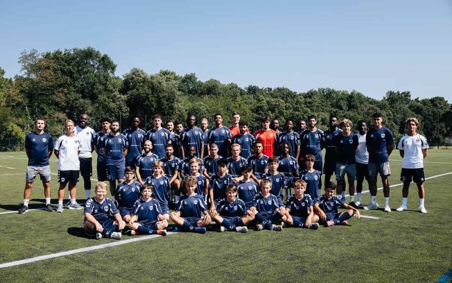 Bordeaux disputa a Regional 1, a sexta divisão do futebol francês