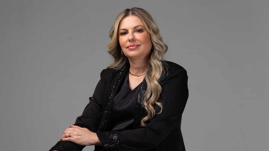 Dra. Vera Lúcia, especialista em terapia ortomolecular Dra. Vera Lúcia, especialista em terapia ortomolecular
