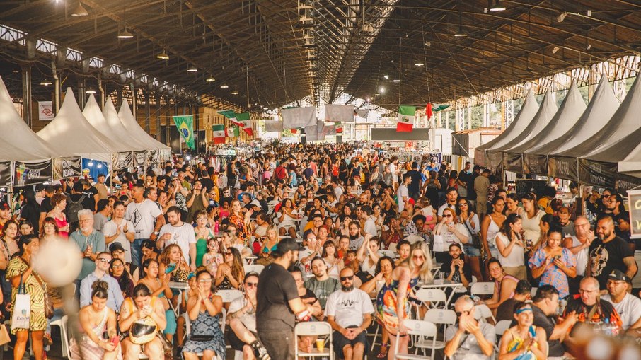 Feira Mística que aconteceu em 2023.