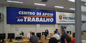 Prefeitura de SP anuncia 2 mil vagas com salários de até R$ 5 mil