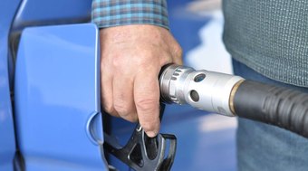 Preço da gasolina cai em SP após corte do ICMS