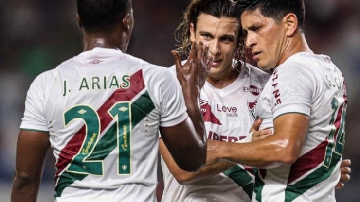 Pela primeira vez, Fluminense teve gols de sete atletas diferentes em um mesmo jogo
