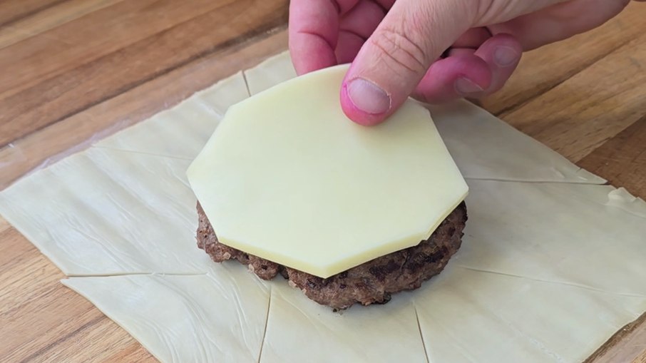 Queijo por cima