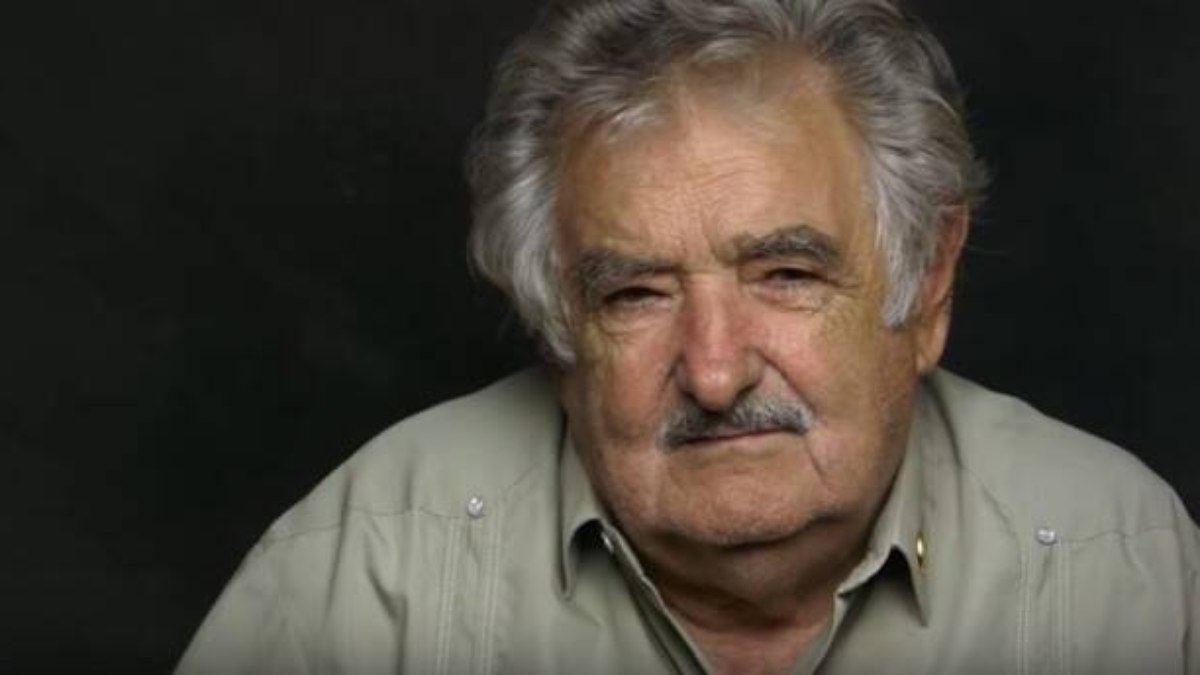 Pepe Mujica voltou ao hospital nesta quinta-feira (5)