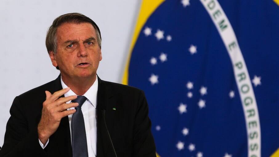 Bolsonaro passa a ser alvo de seis inquéritos no STF e TSE
