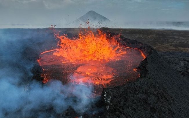 Descoberta fonte de atividade vulcânica na Islândia