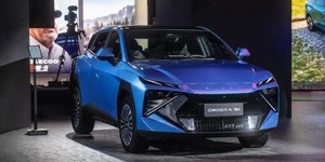 Omoda 4 equipa propulsão híbrida e poderá rivalizar com VW Tera