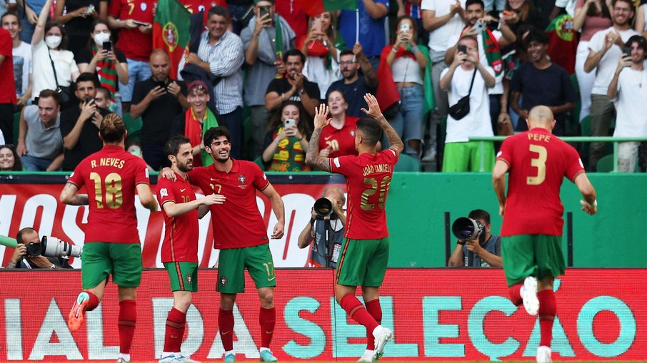 Portugal lidera o Grupo 2 da Nations League
