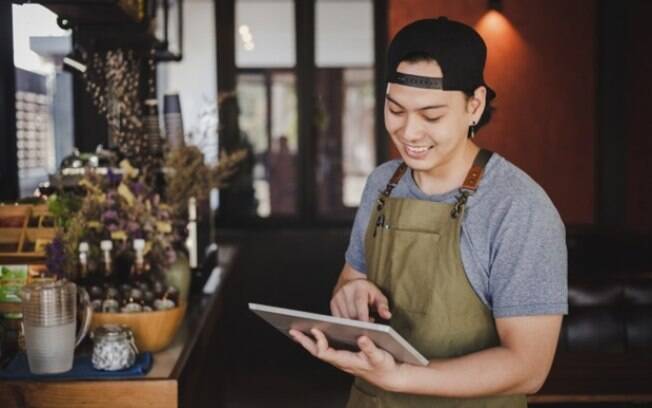Food service deve crescer 28% em 2022, aponta pesquisa
