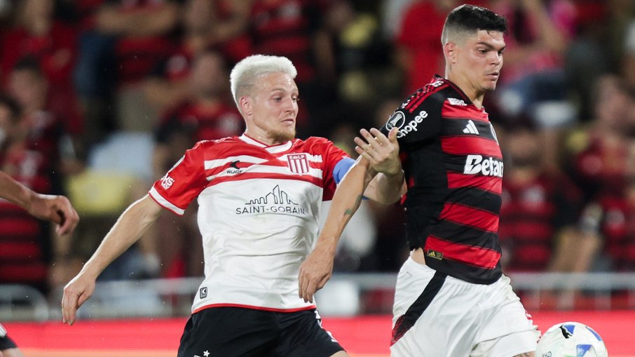 Flamengo encara o Estudiantes de La Plata em busca de uma vaga nas semifinais da Libertadores Flamengo encara o Estudiantes de La Plata em busca de uma vaga nas semifinais da Libertadores