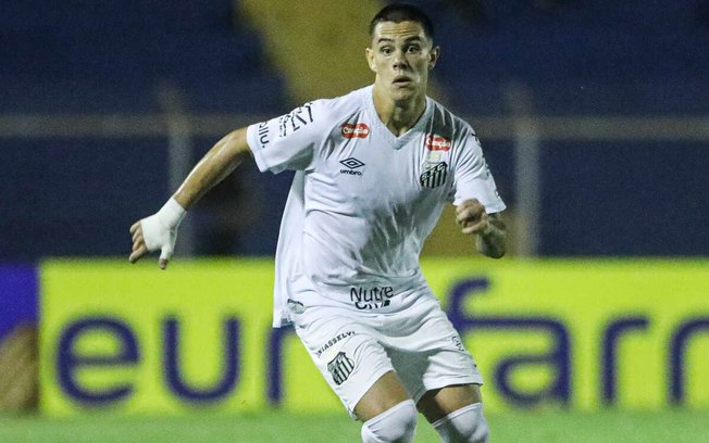 Meia assinou com o Sharjah FC Meia assinou com o Sharjah FC