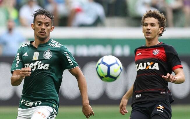 Gustavo Scarpa em ação na última rodada do Campeonato Brasileiro 2018