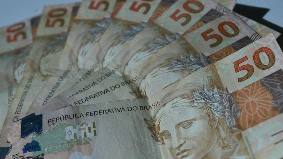 Valores da ajuda corporativa vão de R$ 279,58  a R$ 2.127,74