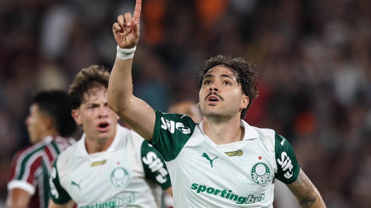 Em%20noite%20de%20falhas%20do%20Fluminense%2C%20Palmeiras%20vence%20no%20Maracan%C3%A3