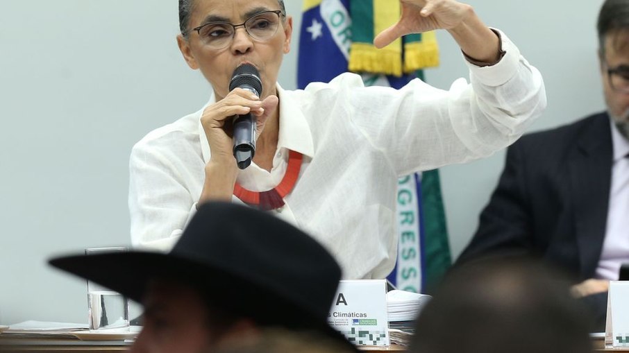 Ministra do Meio Ambiente, Marina Silva, durante audiência pública na Comissão de Meio Ambiente da Câmara