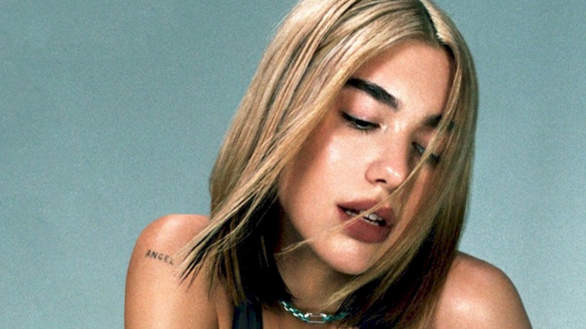    Dua Lipa revela que desde a adolescência queria trabalhar com música: 'Estava determinada'