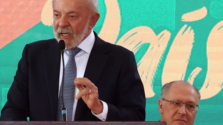 Lula diz que Trump não quer falar sobre tarifaço: "Não vou ligar"