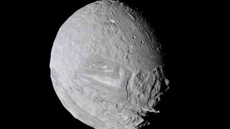 Vida extraterrestre: pesquisa indica que lua de Urano pode ter água